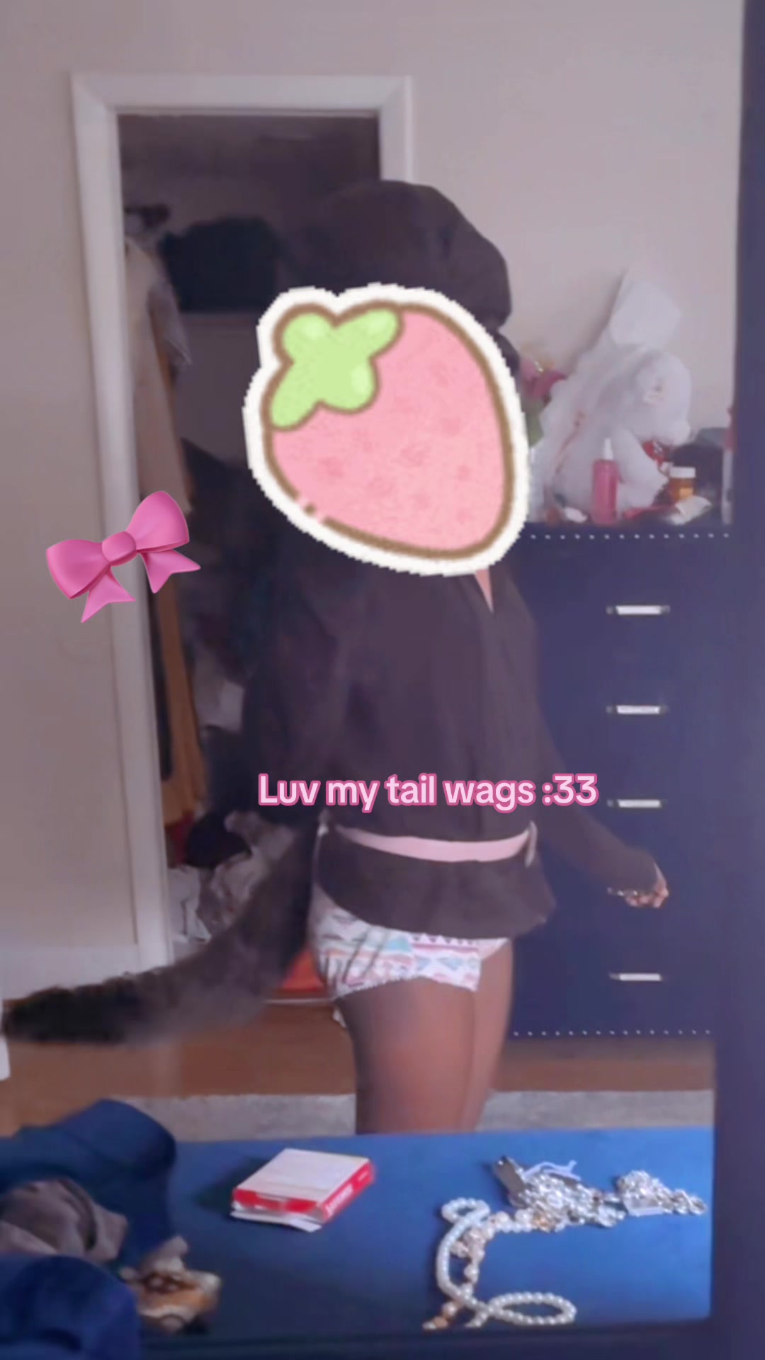@ϞϞ(๑⚈ ․̫ ⚈๑)∩