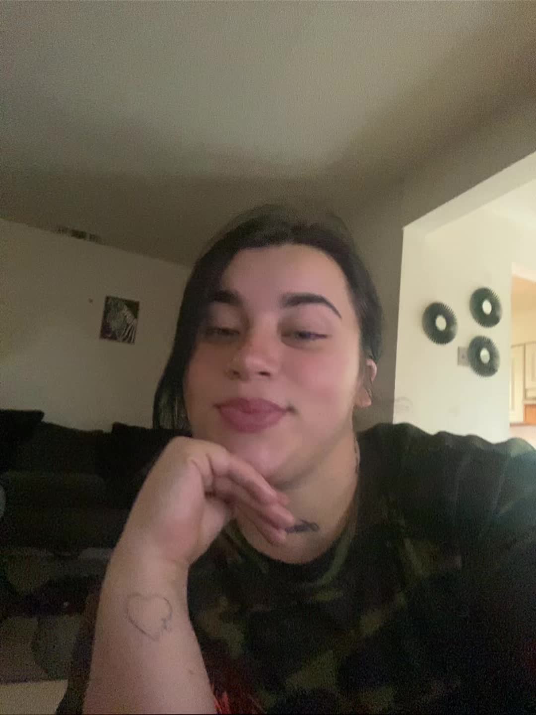 @riahlynn2400