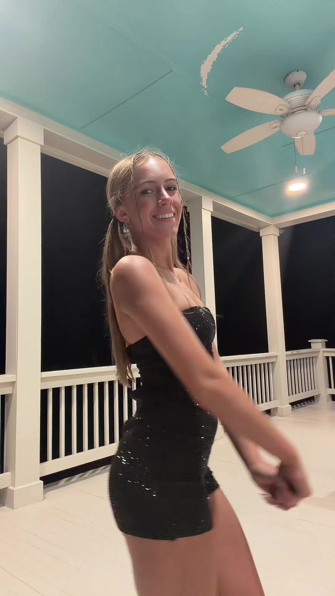 @luckyouxo