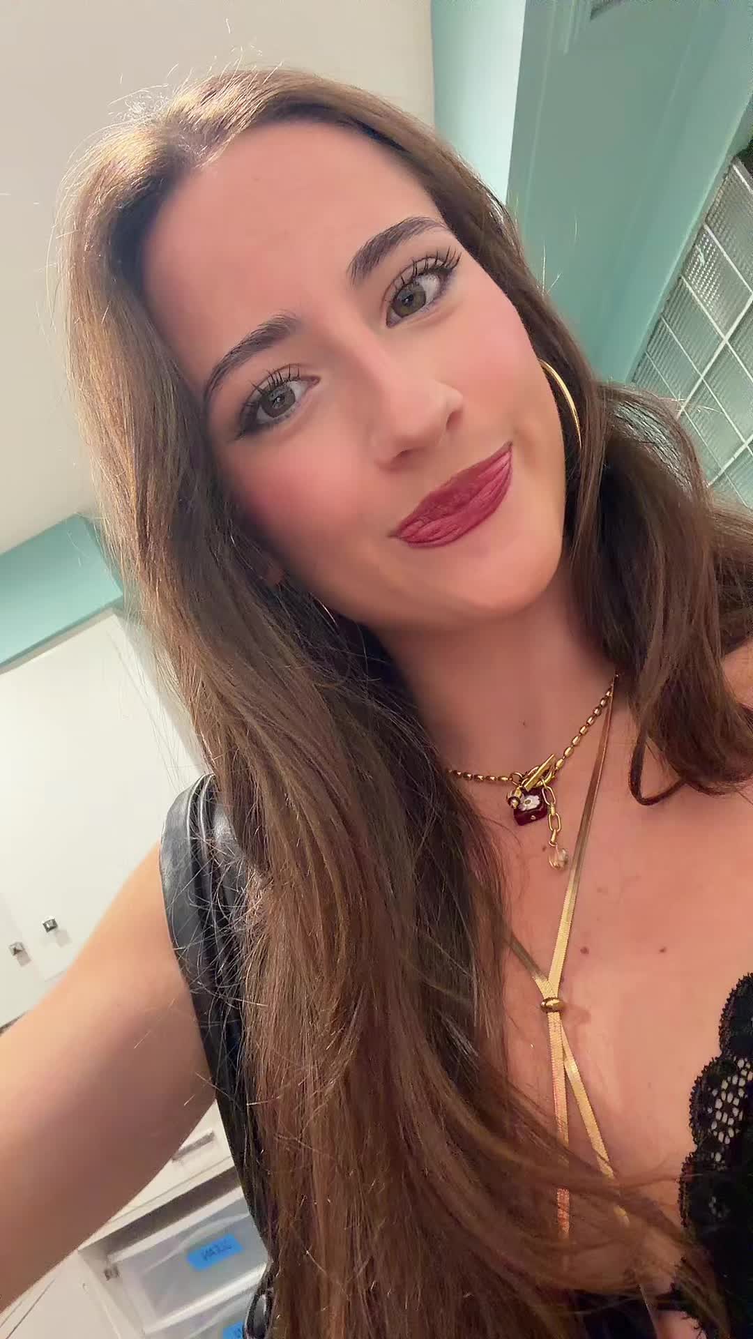 @juliawaltonnn