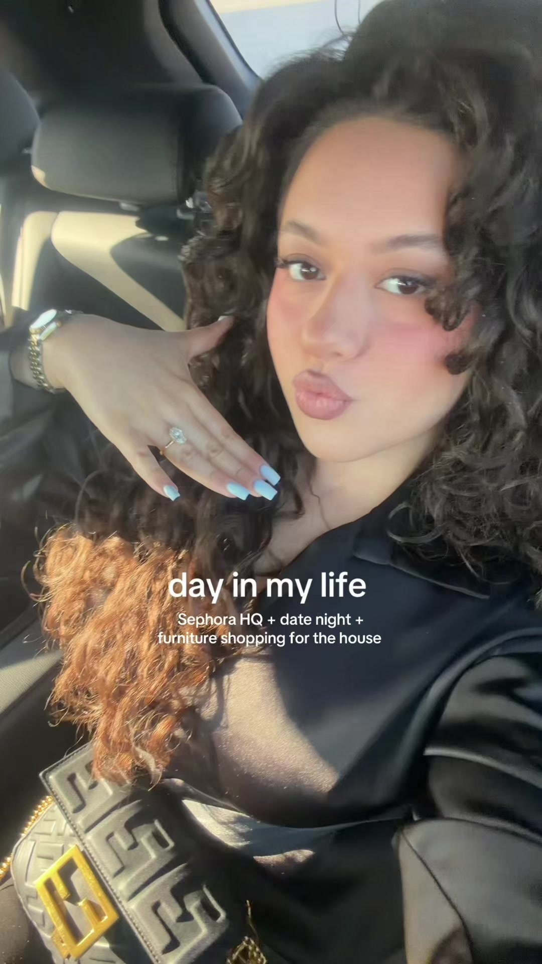 @anahita