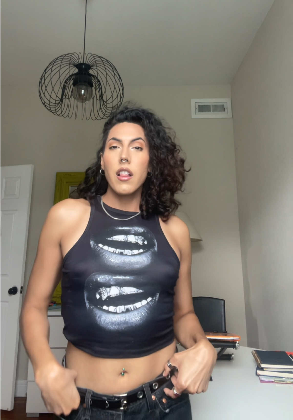 @miya.villalobos