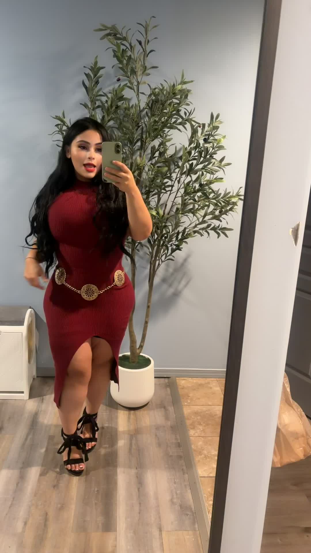 @🍑🥭Lady Millones🥭🍑
