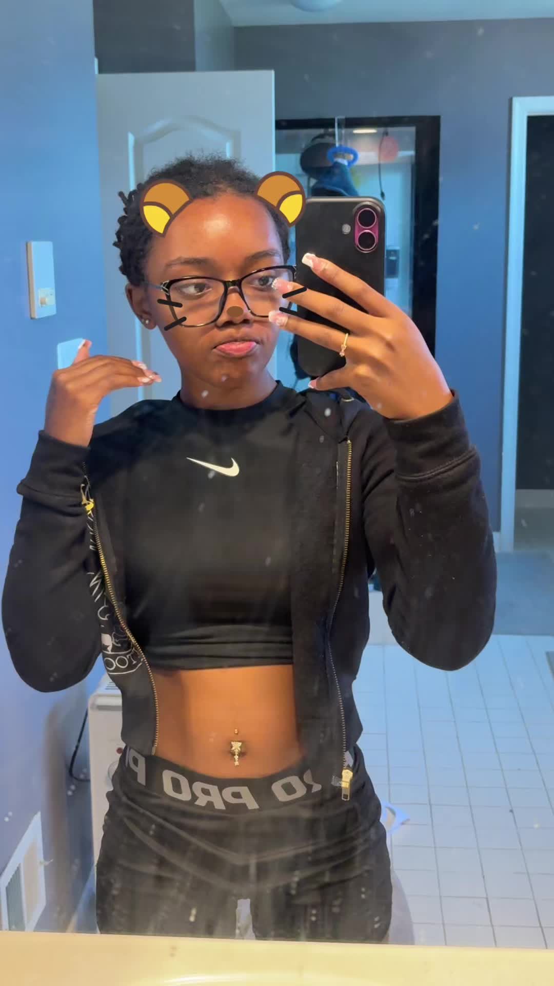 @Torii𖣂