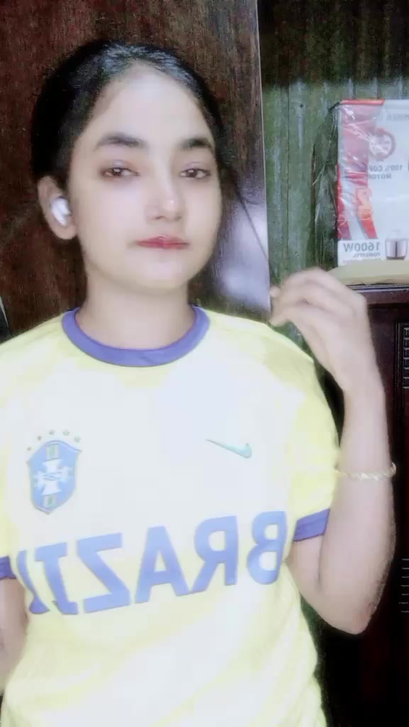 @দুষ্টু মায়ের মিষ্টি মেয়ে