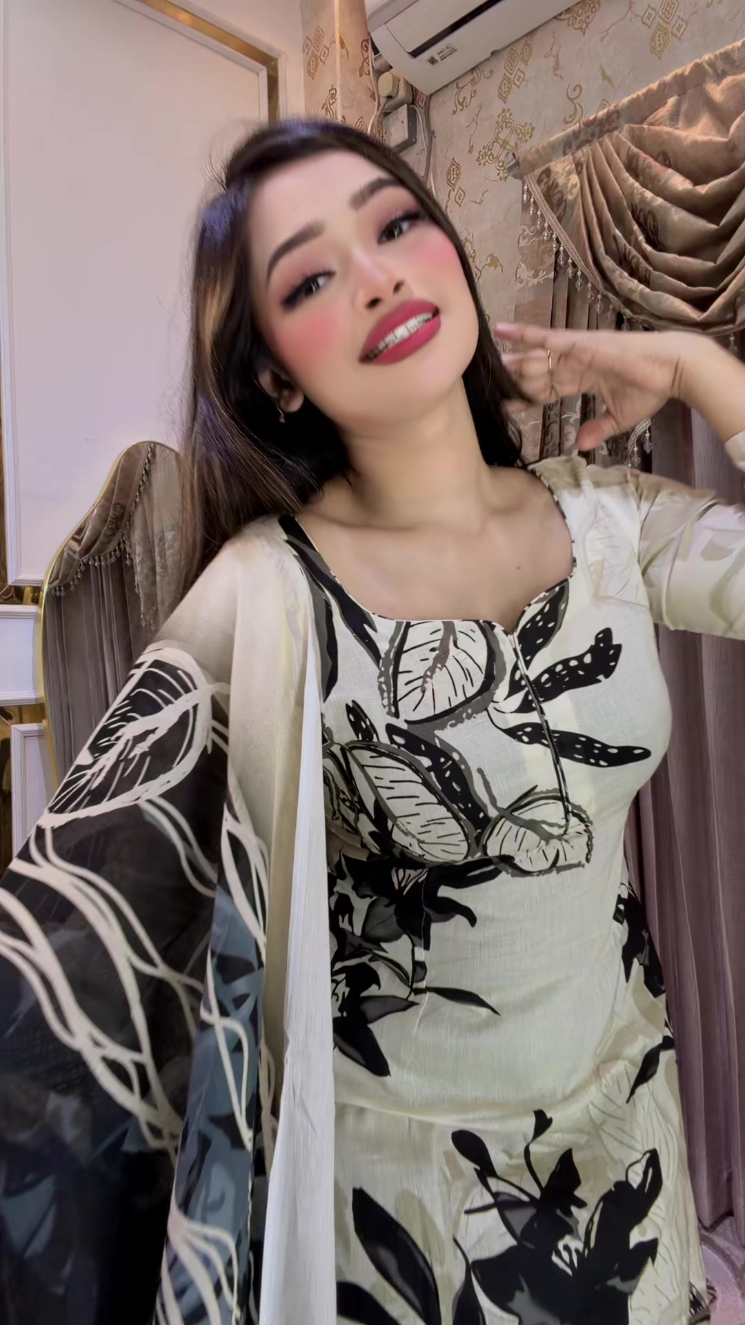 @Nusrat jahan