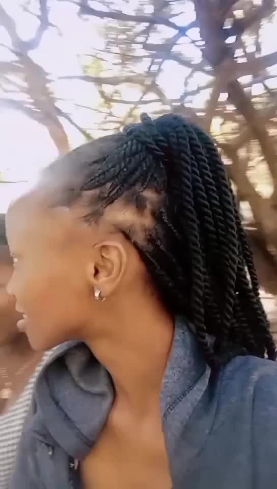 @🥰 Wangechi