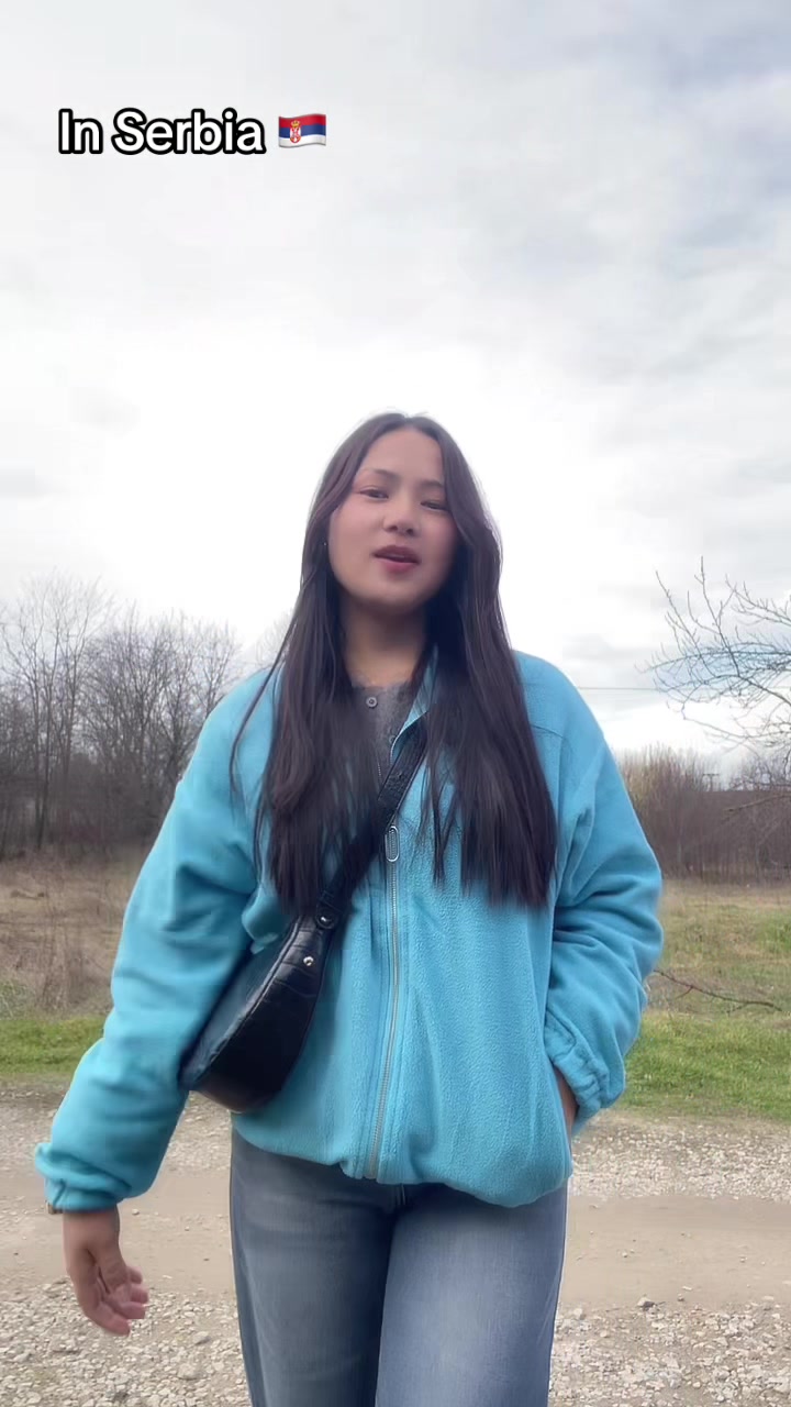 @Mina gurung 🦋🌻