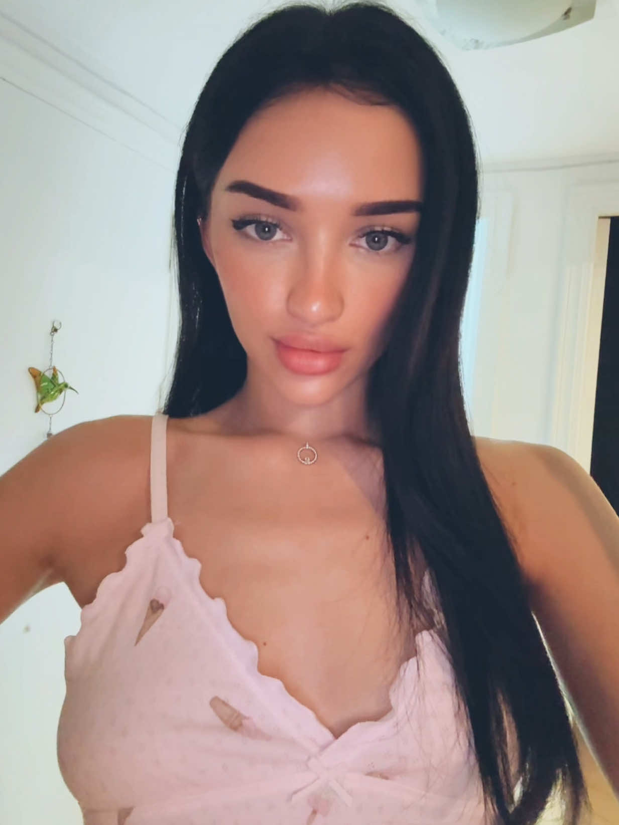 @𝒩𝒾𝓀𝒶