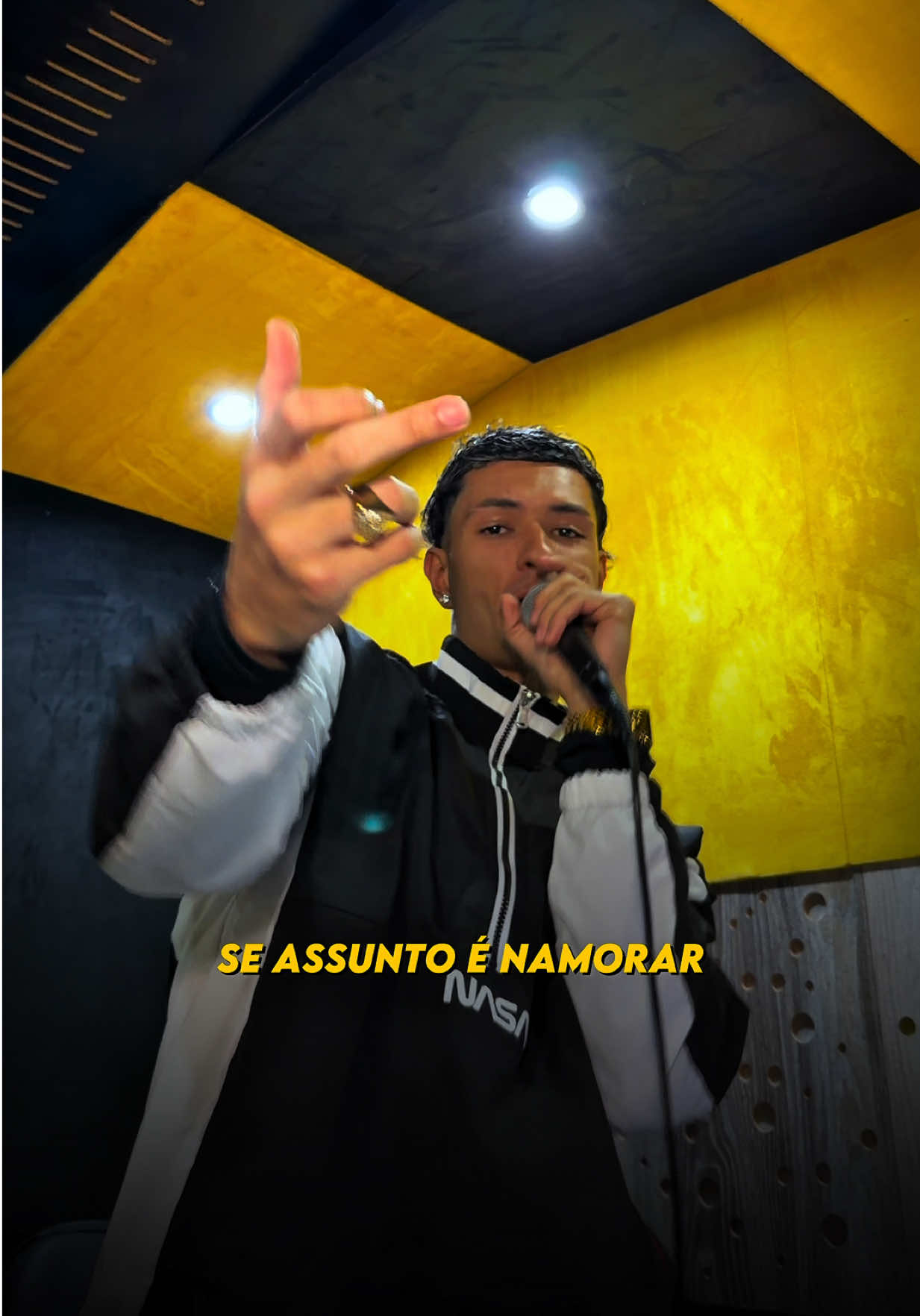 @Marchi Ⓜ️