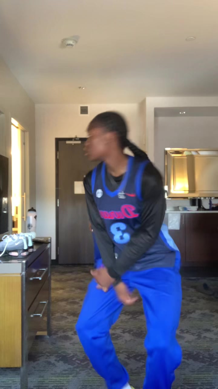 @gg