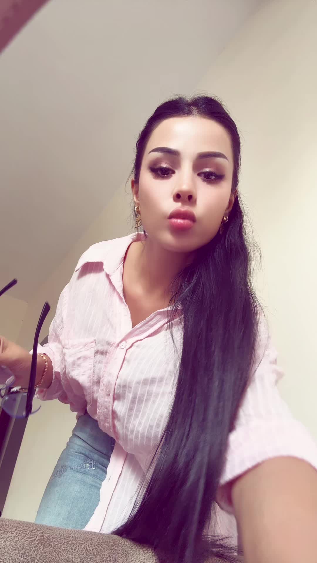 @Shaxina Gulomova