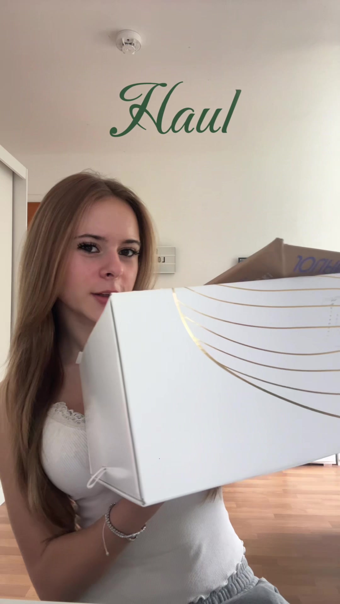 @𝐑 𝐀 𝐌 𝐎 𝐍 𝐀  🦢