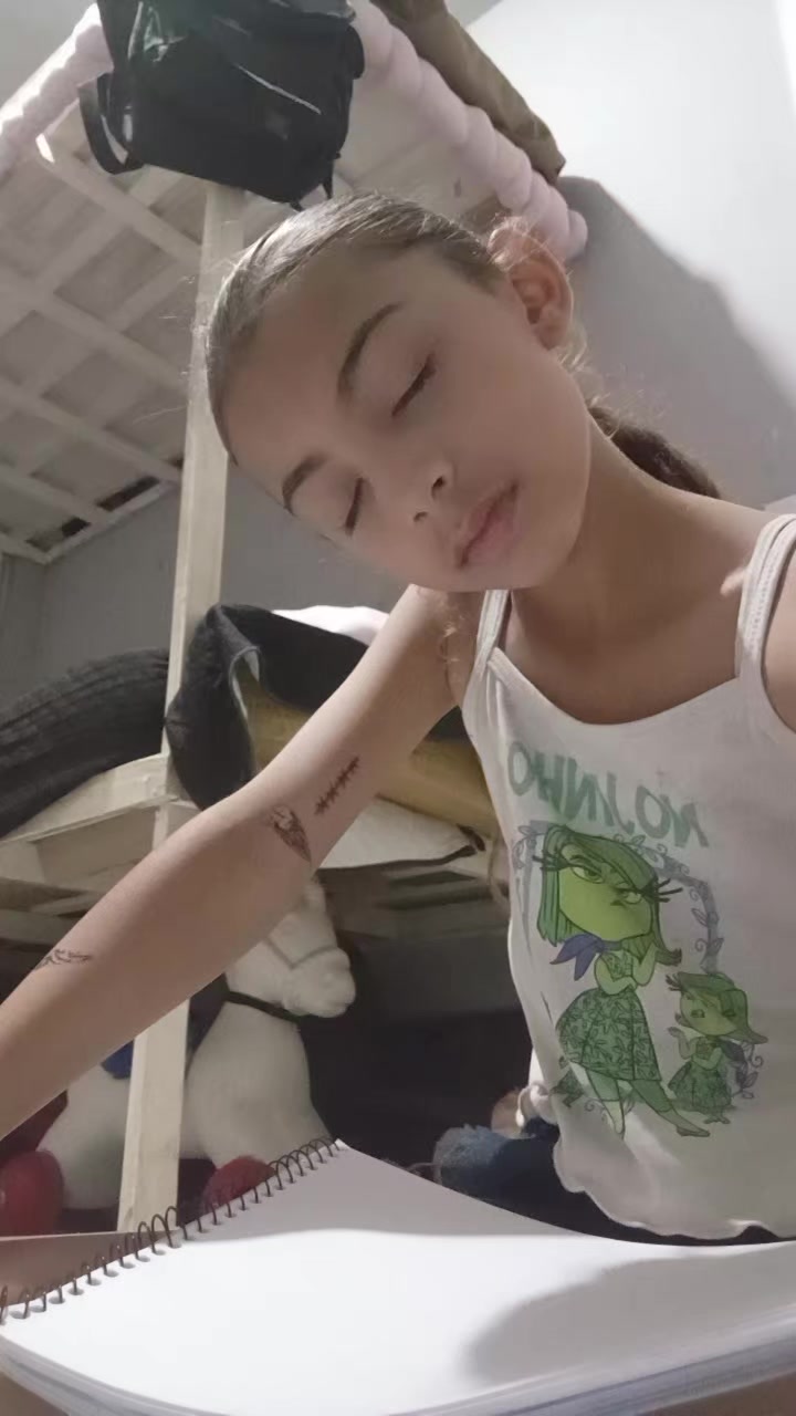 @vivi