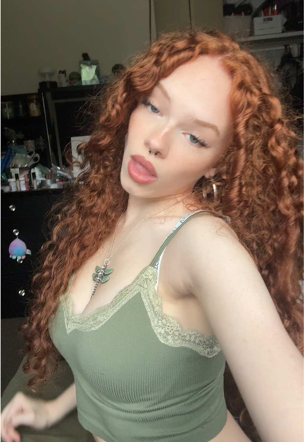 @maddie ᥫ᭡.