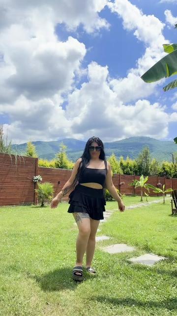 @👑🖤 ESMEROO 🖤👑