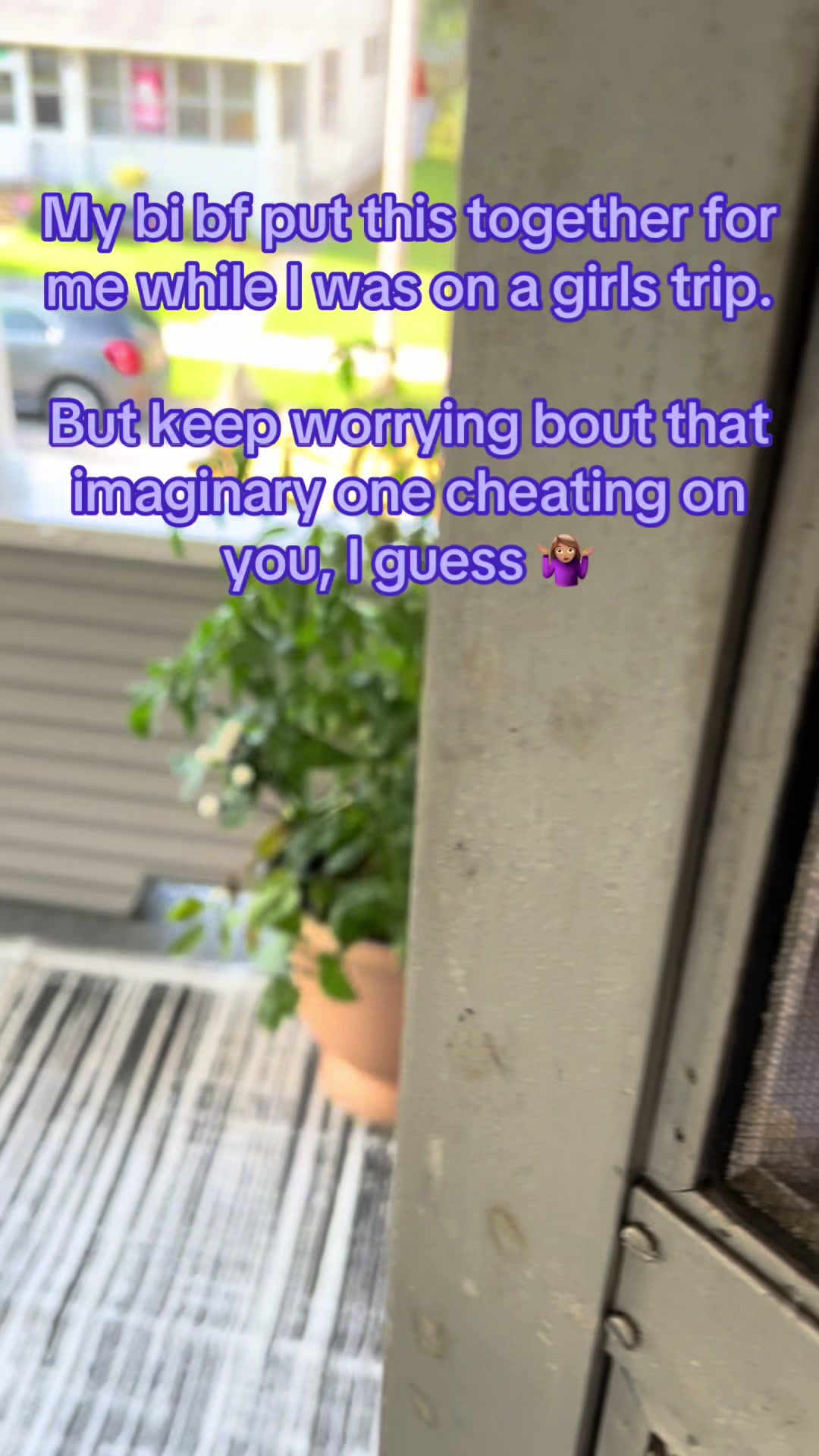 @Clurrrr