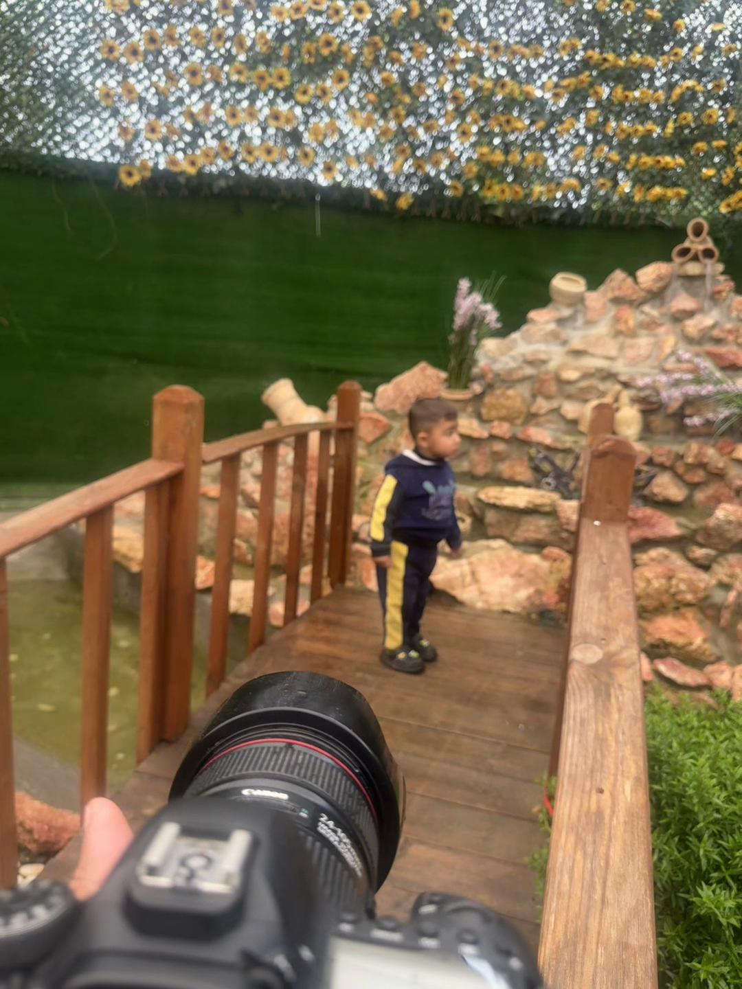 @wedding photographer