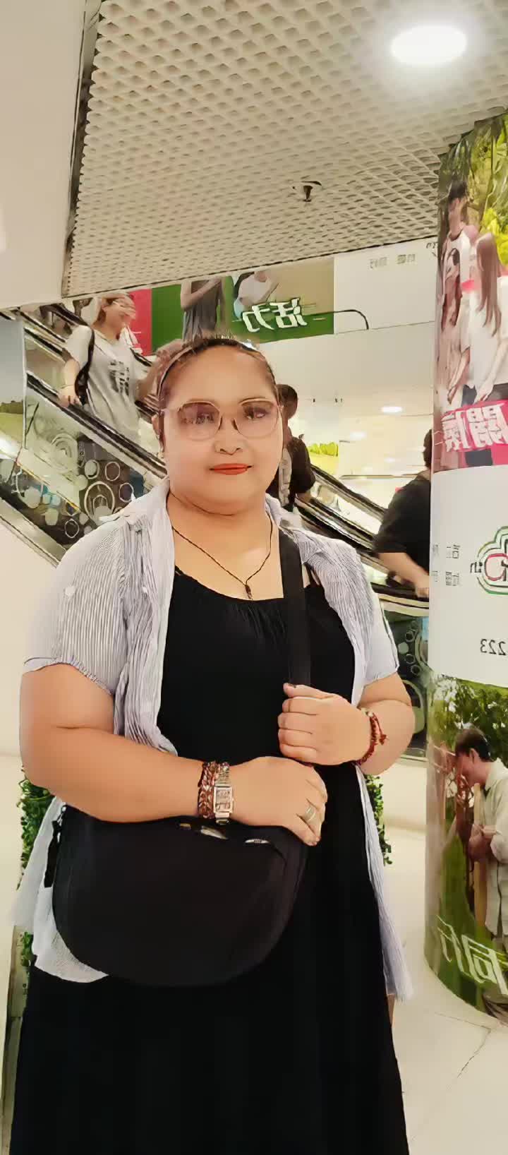 @𝗺𝗼𝗺𝘆 𝗴𝗲𝗺𝗼𝘆 𝗽𝗹𝗮𝘁 R