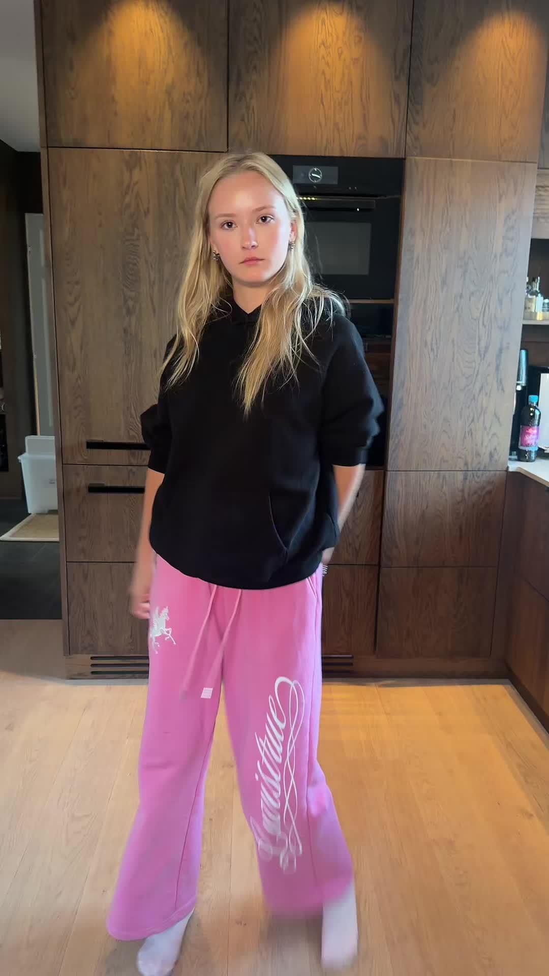 @EliseEriksen