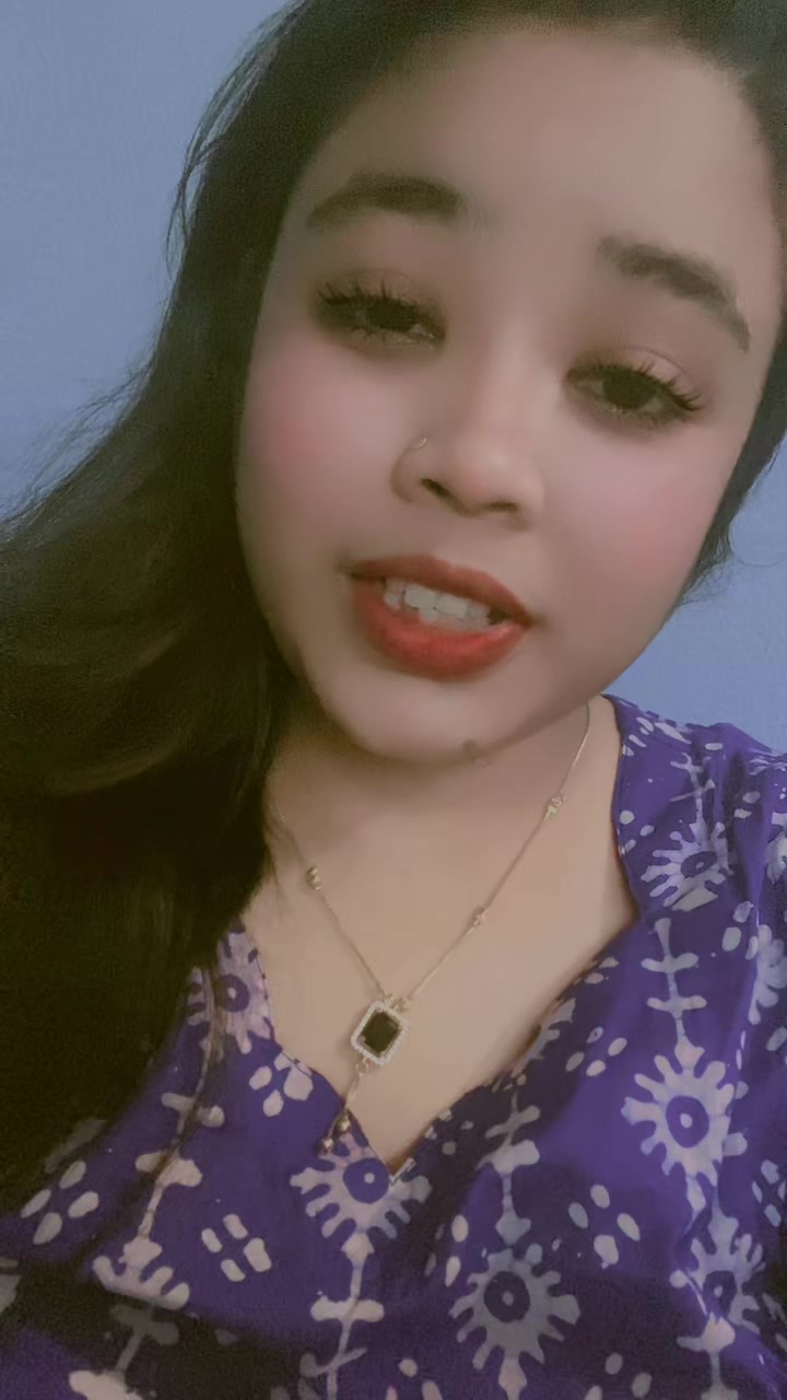 @🥰moni🥰