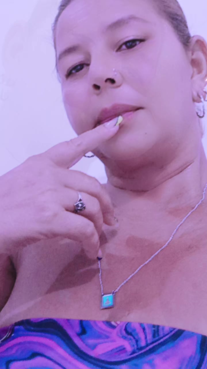 @Solange 123