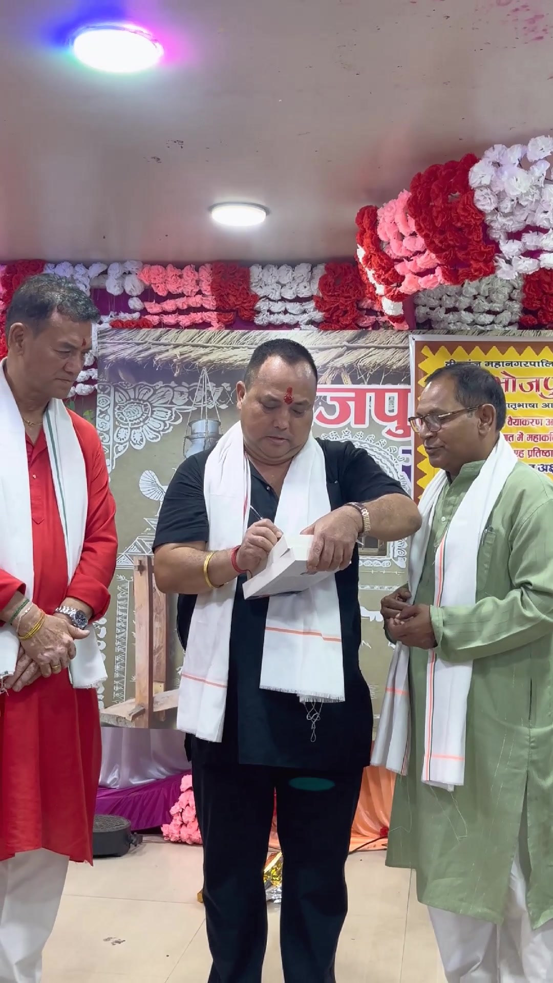 @Rajesh Man-the mayor of brj