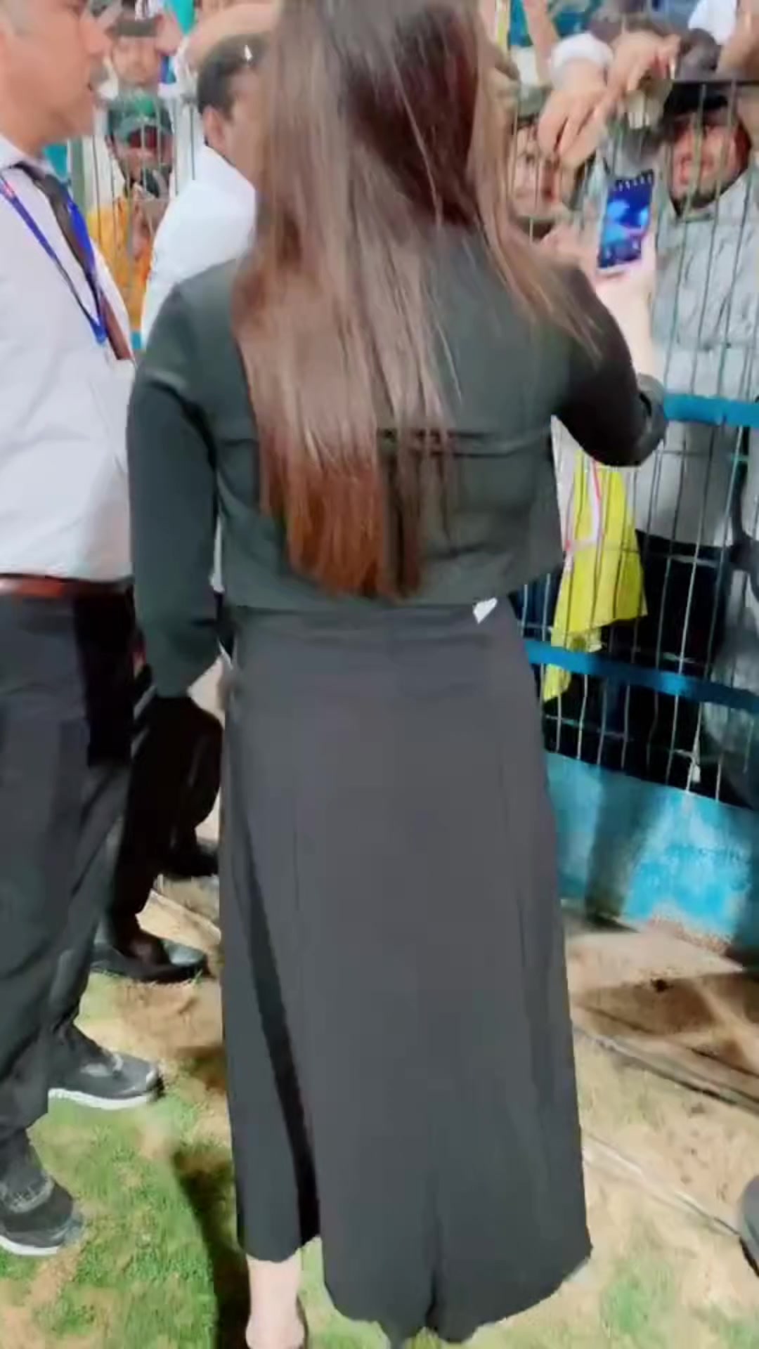 @๐ฆ๐๐ฎ๐ฟ_๐ ๐๐๐ถ๐ฐ