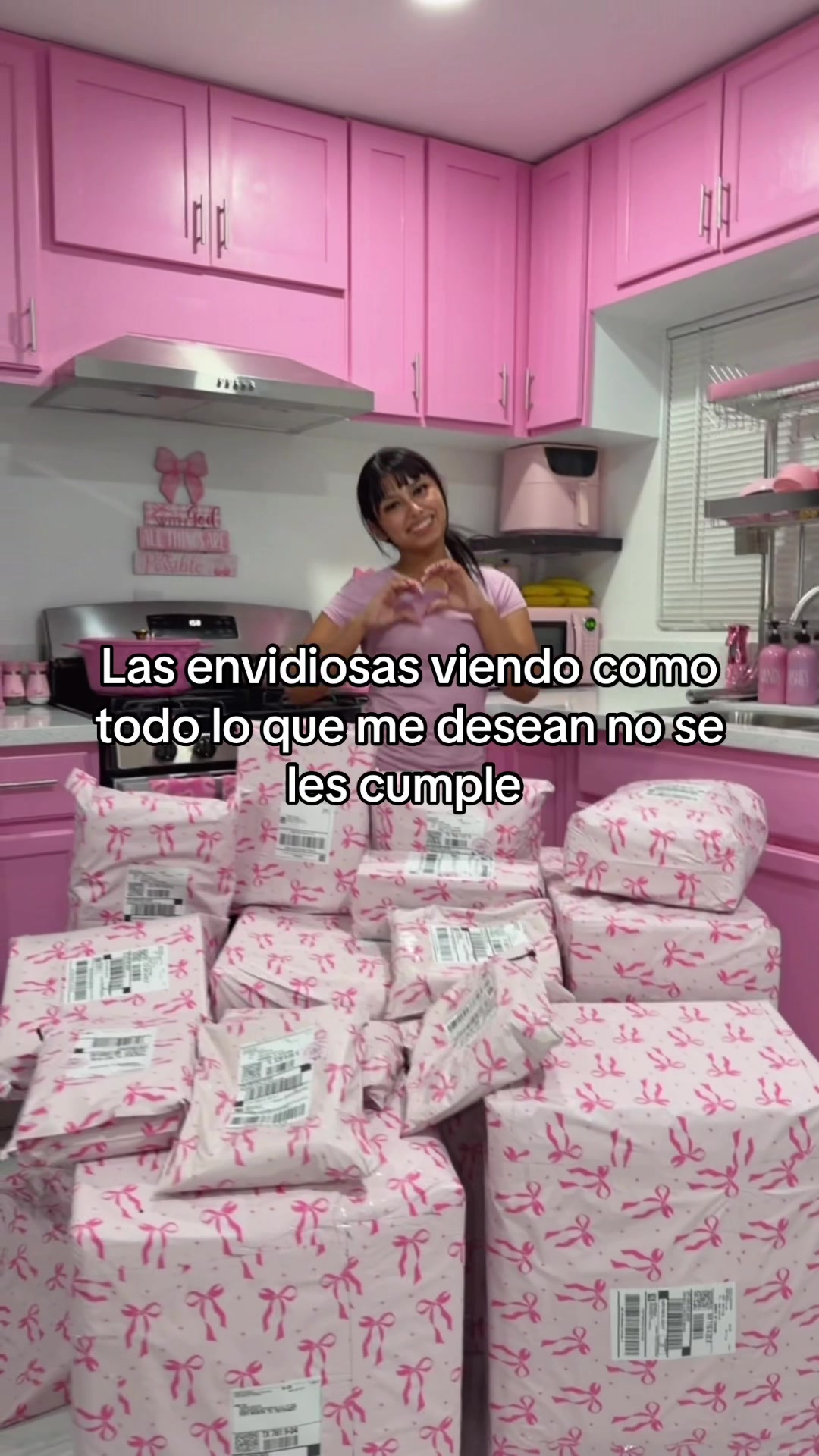@The Pink Shop