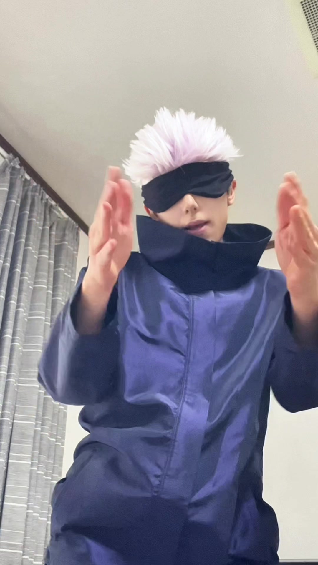 @LiV りぶ 🤞🏻Gojo Cosplay