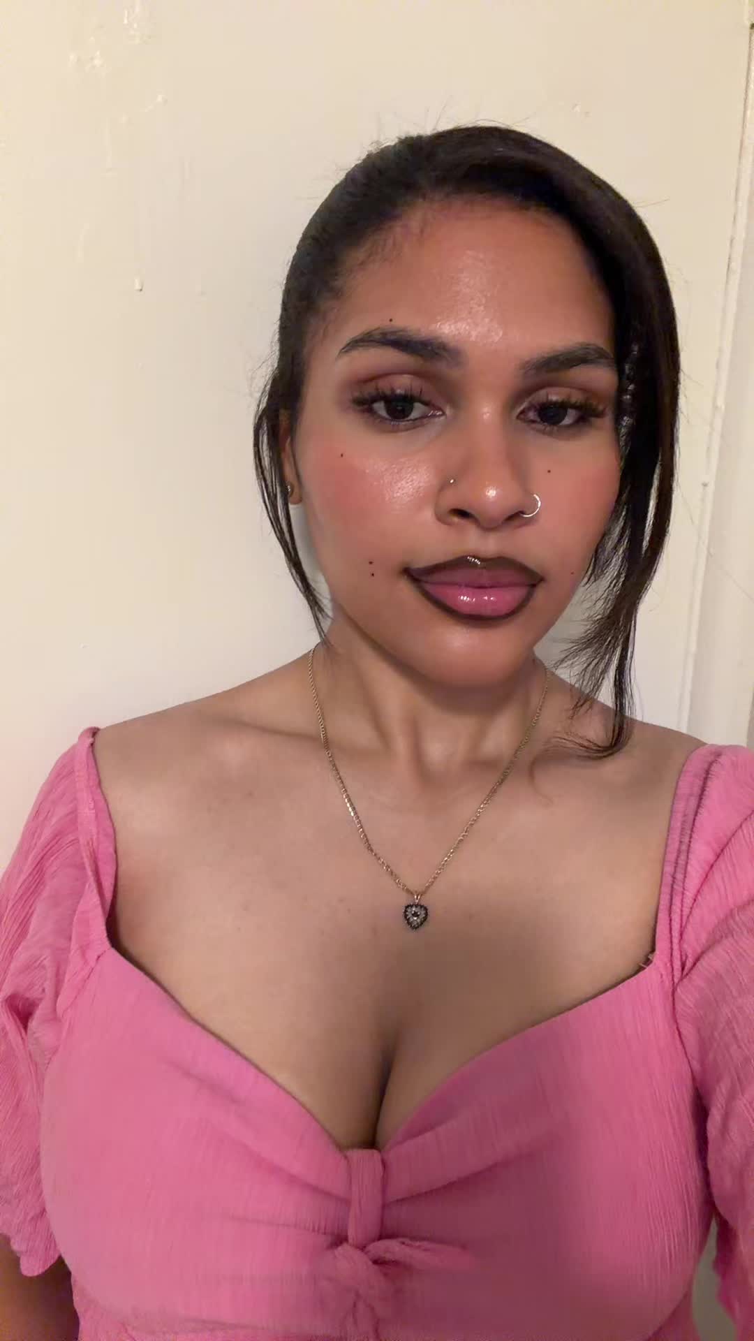 @Yadiramuse_