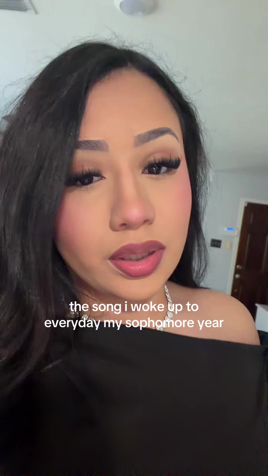 @bella