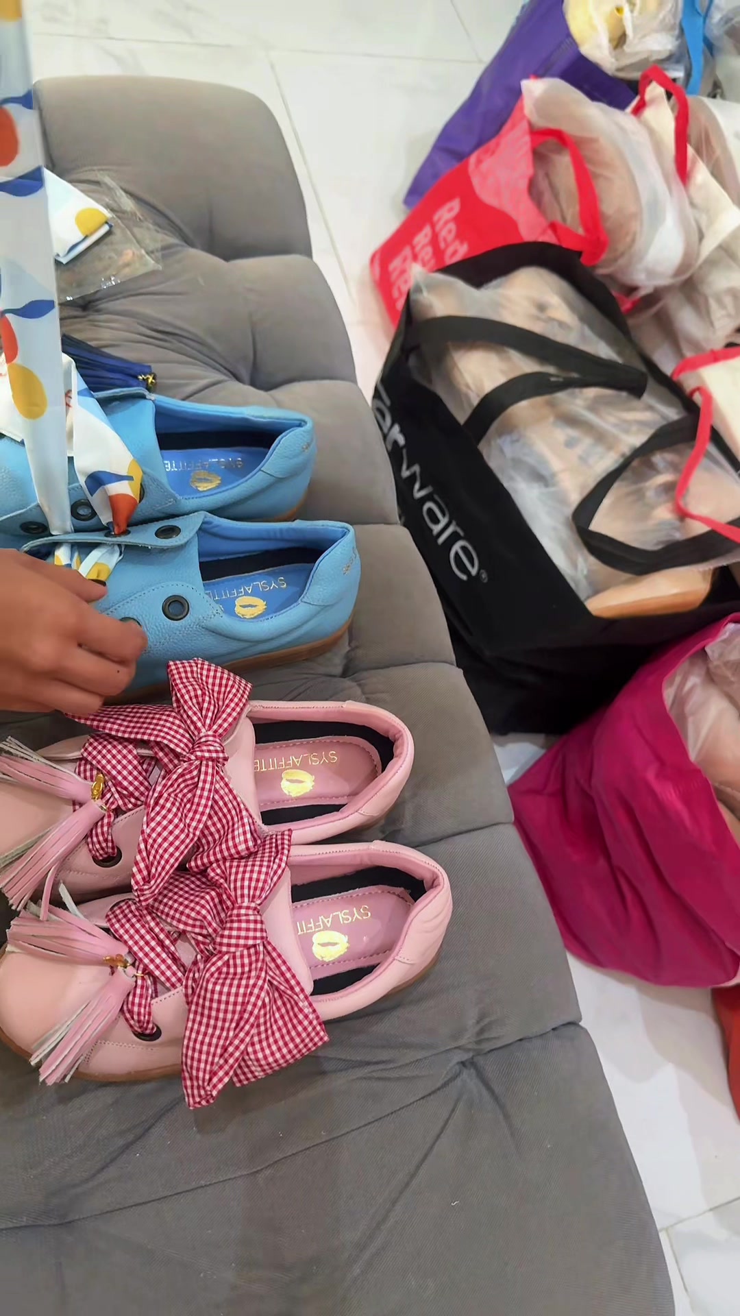@Zapatos Syslaffitte
