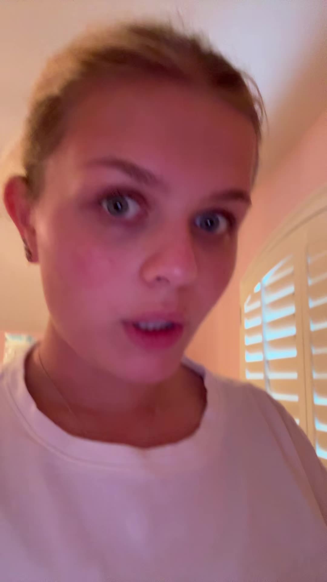 @temarosee_