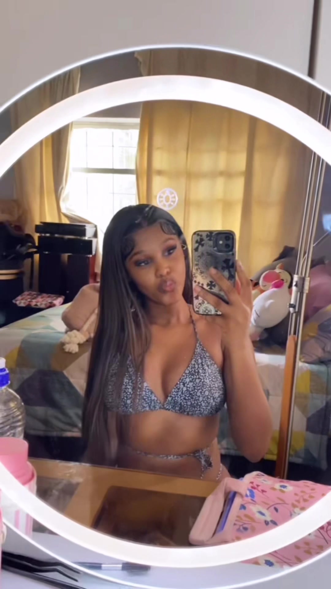 @Kayii