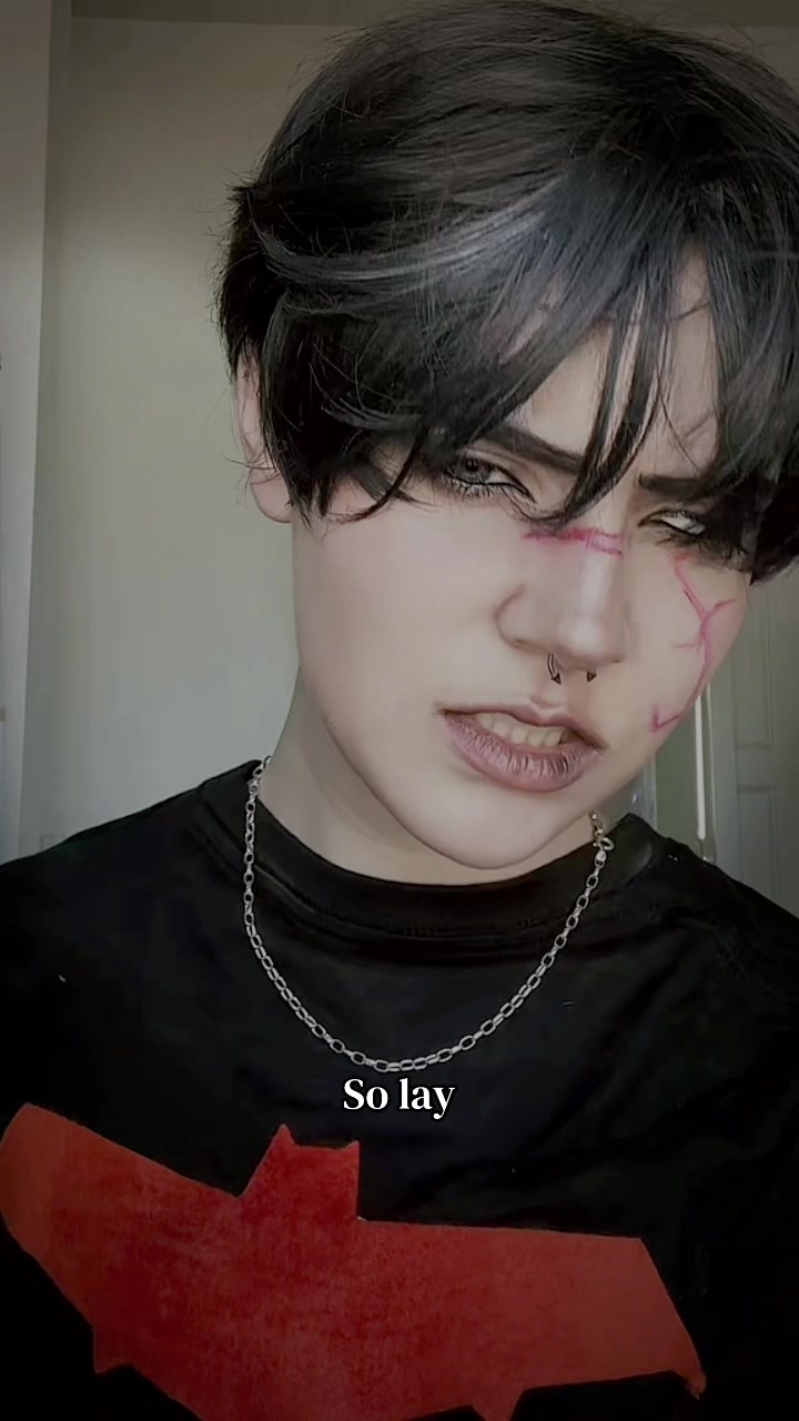@✶ E(M) ✶