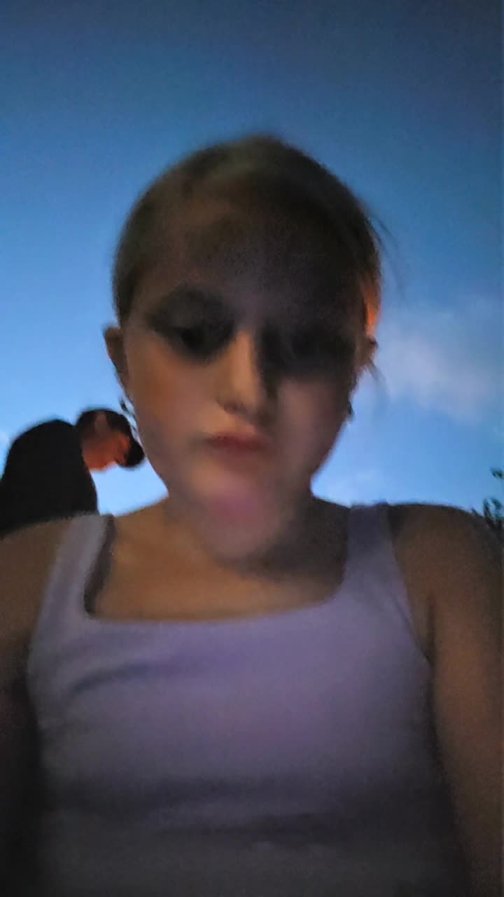 @Sonyaxox