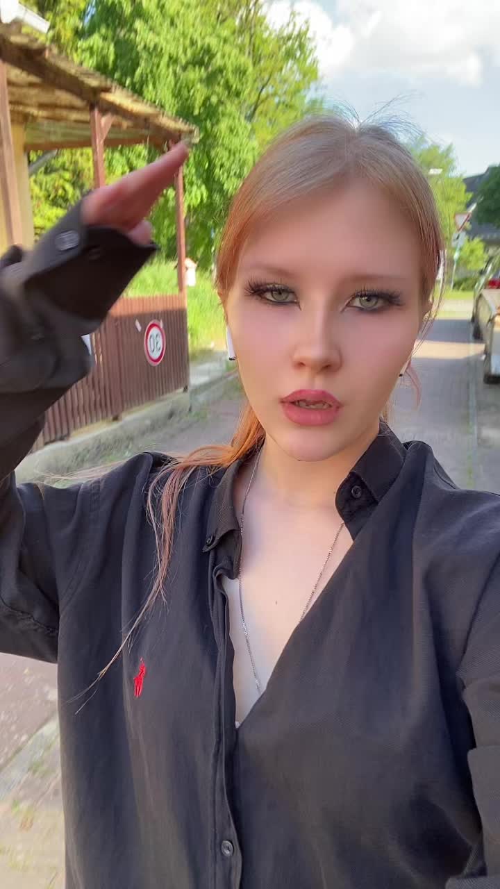 @Jill Valentine