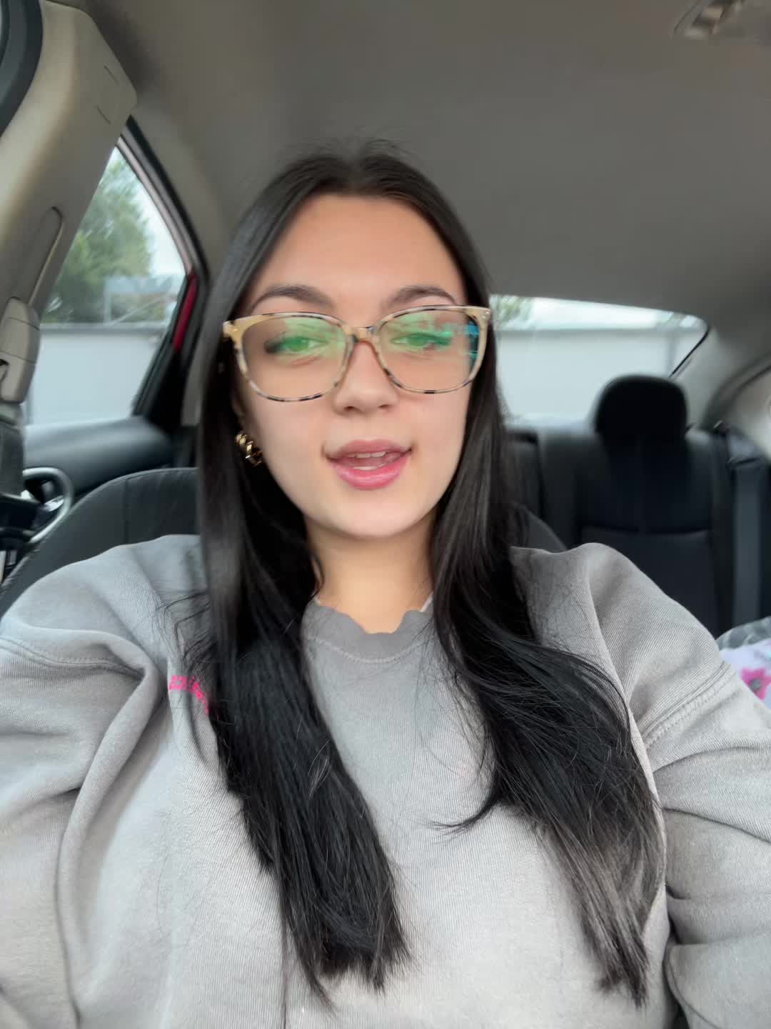 @liviiii