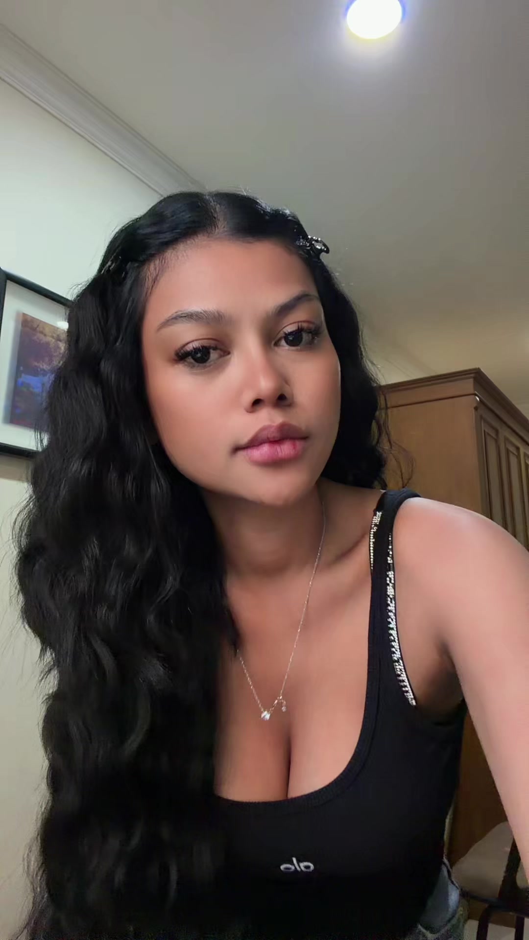 @Kikinii