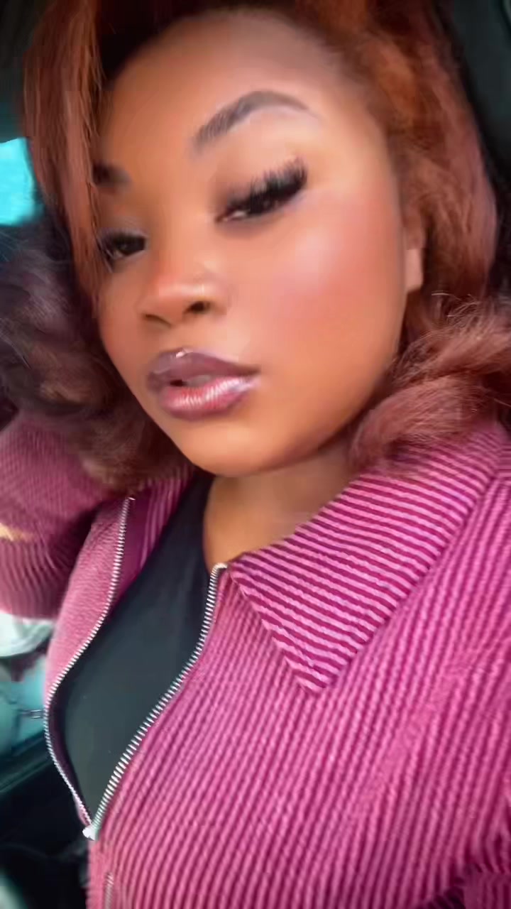 @layaareina