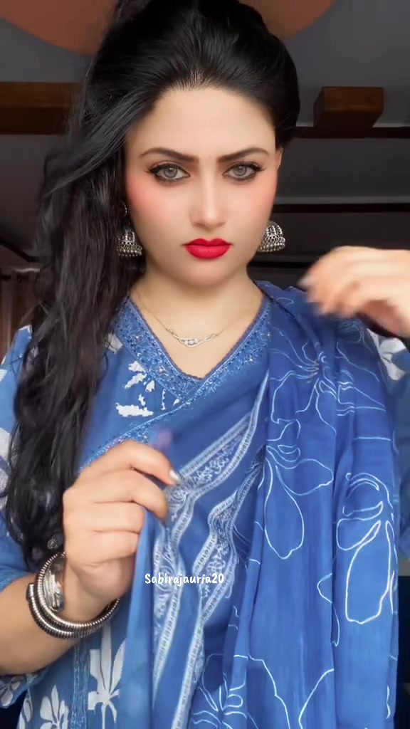 @🦋 Sabi Rajauria 🦋
