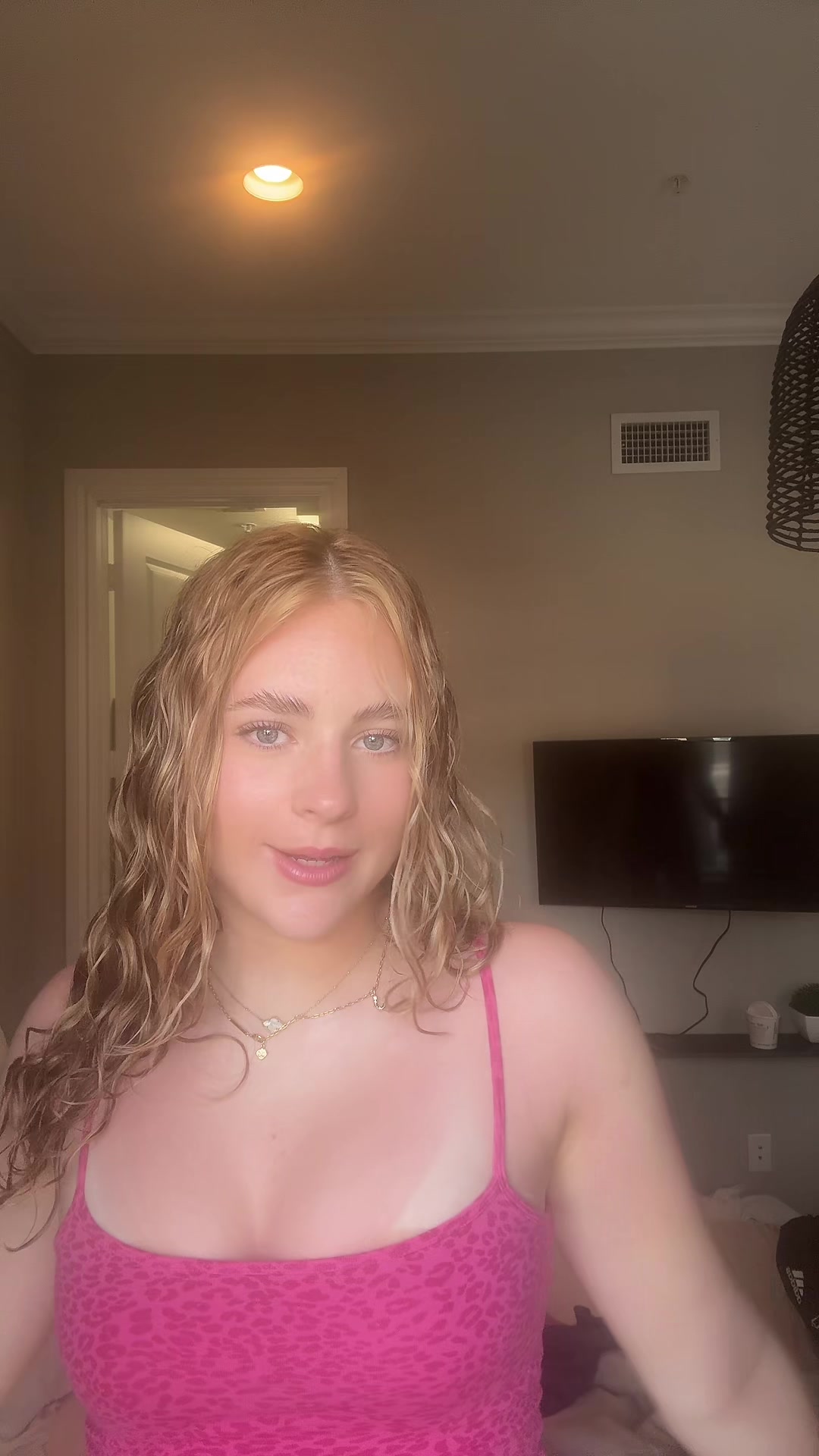 @julia