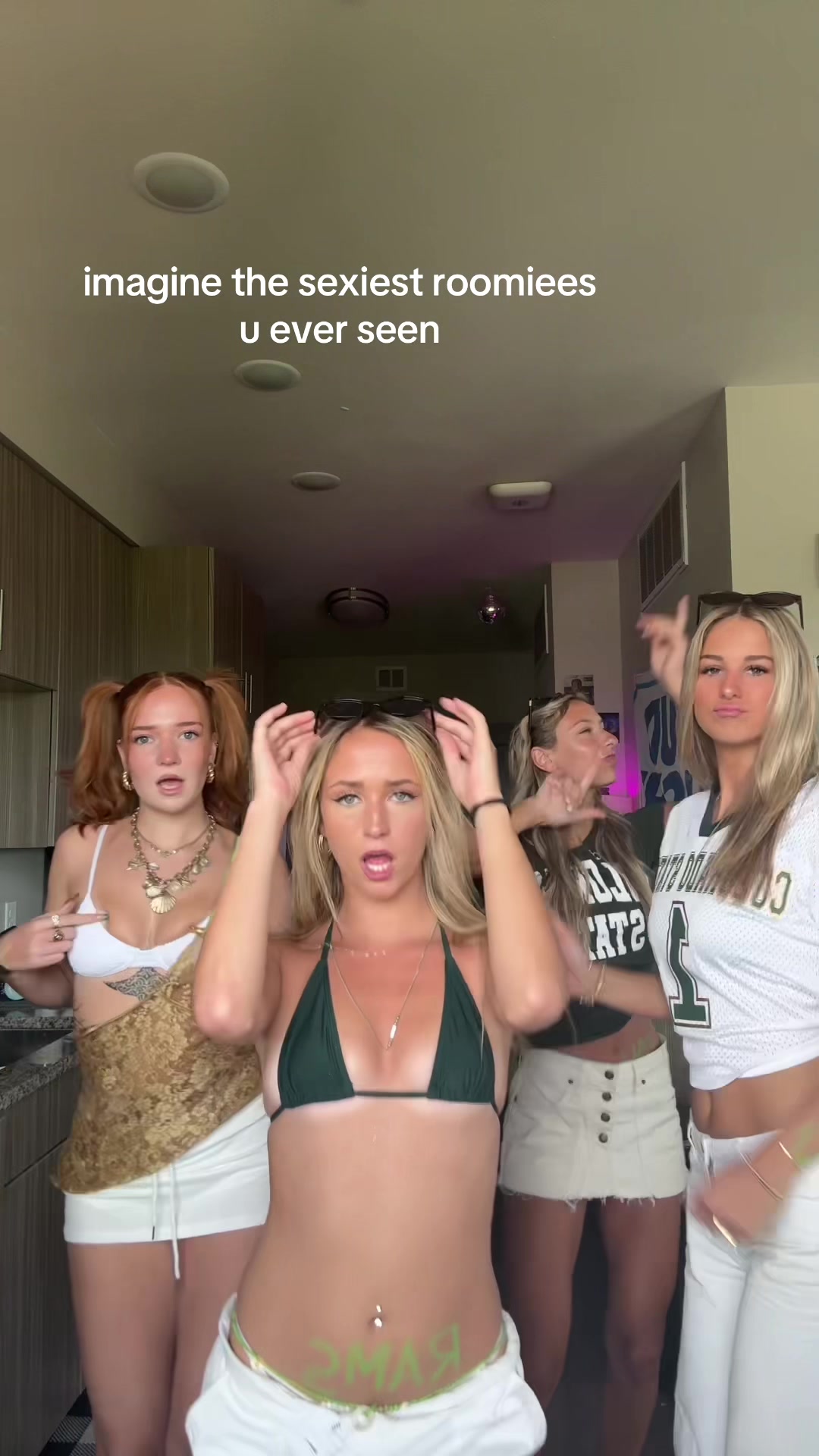 @MOOGY