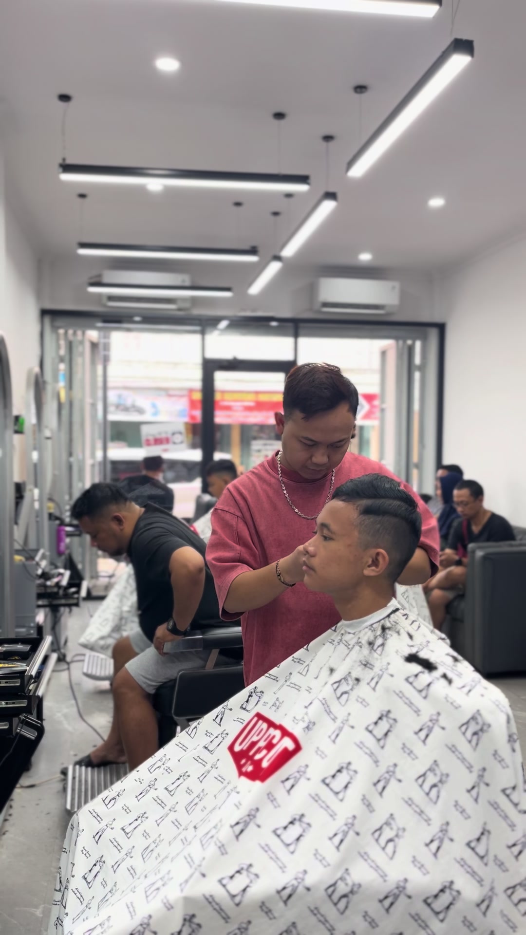 @Macho Barbershop Pati
