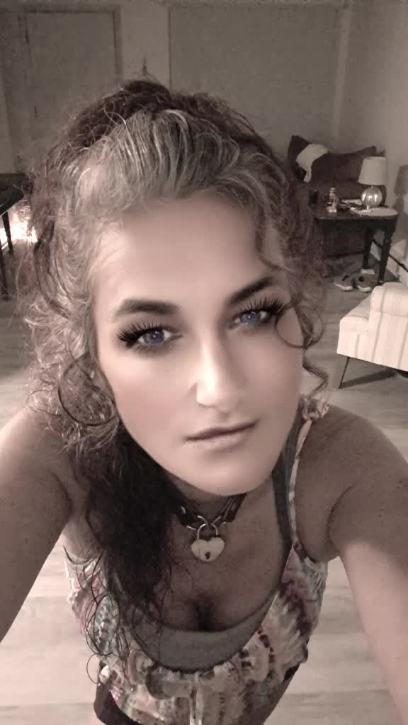@SassyRedneckItalianGirl