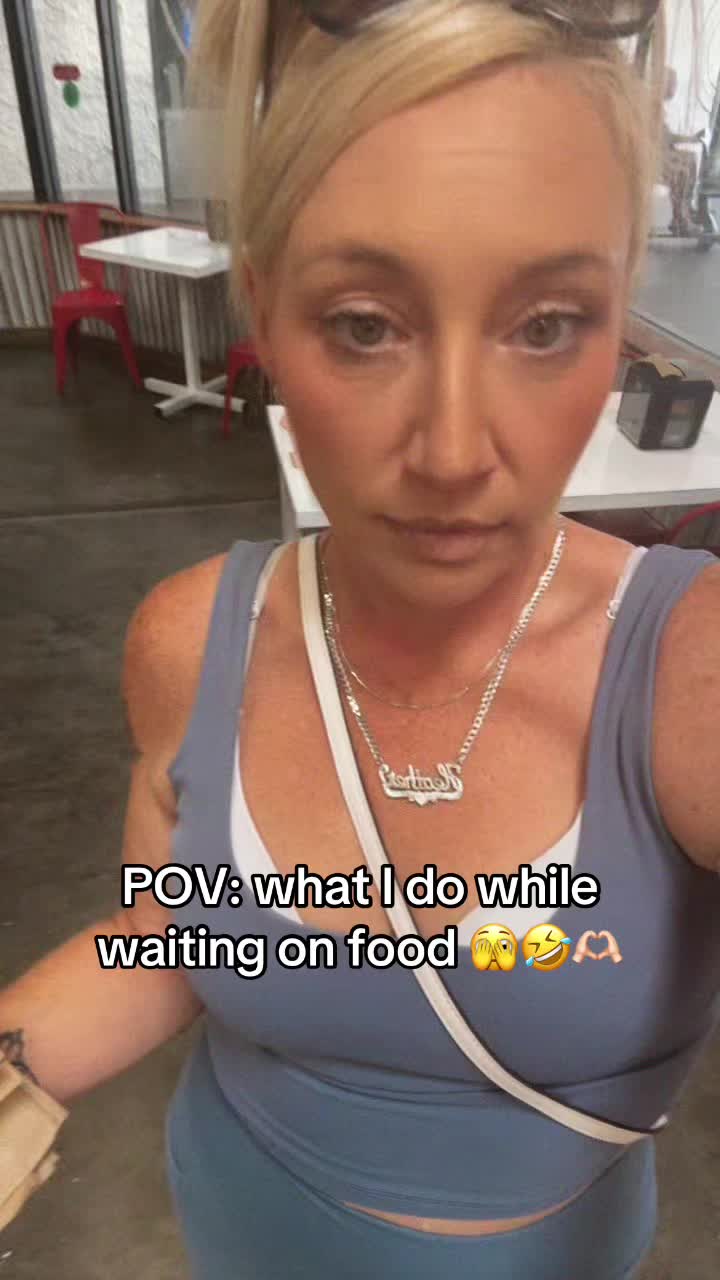 @julydaises