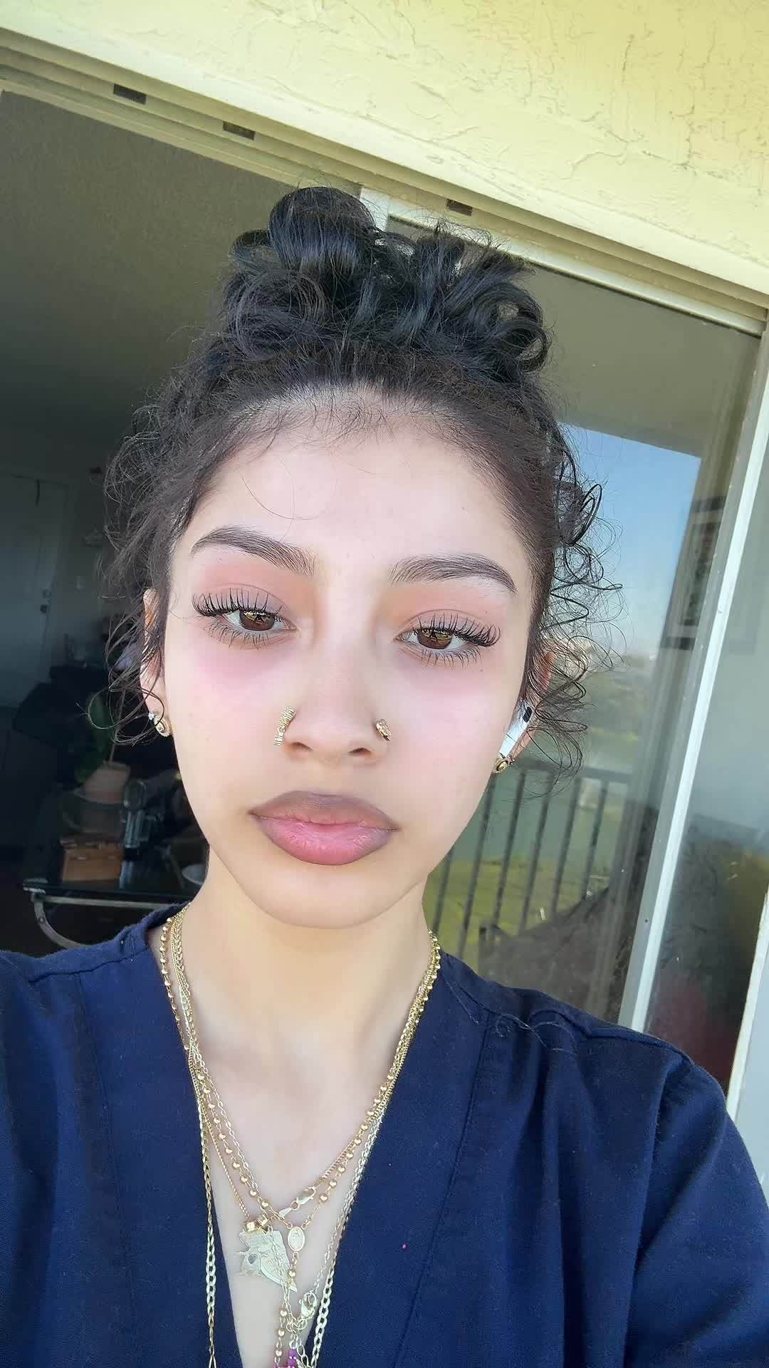 @️