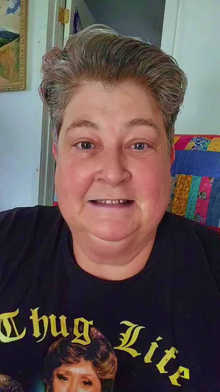 @north_omaha_cat_lady