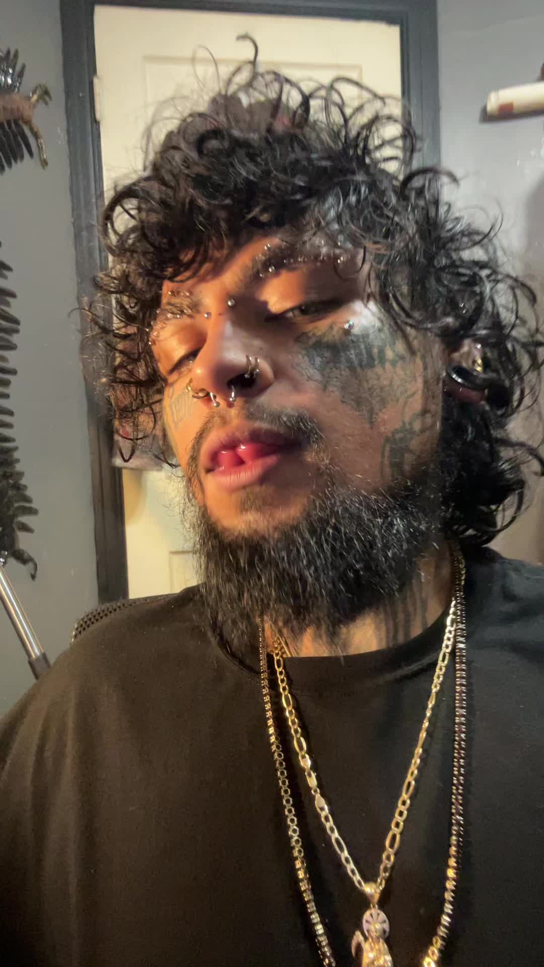 @Sadboy1056